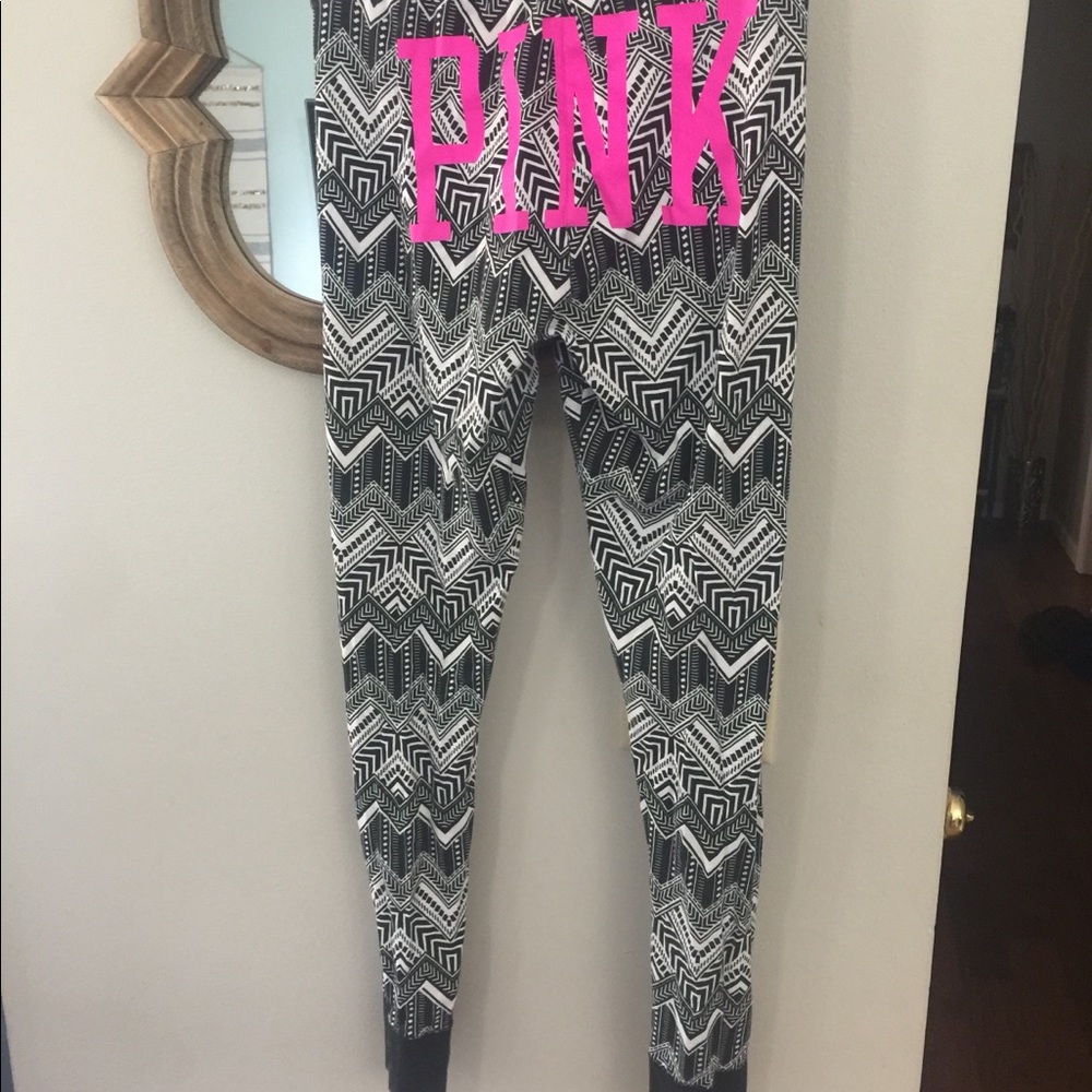 VS PINK TRIBAL leggings